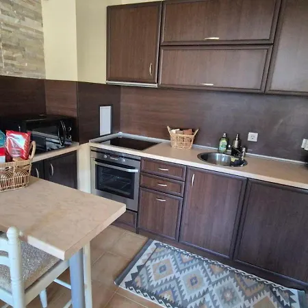 Libell - 3 Bedroom Penthouse Only 700 Meters From Lift Apartmán
