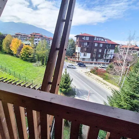 Libell - 3 Bedroom Penthouse Only 700 Meters From Lift Apartmán