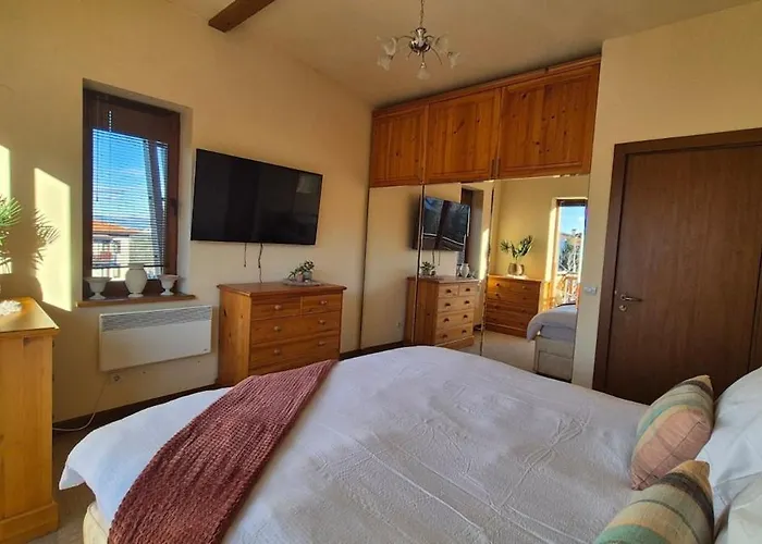 公寓 3 Bedroom Penthouse Only 700 Meters From Lift 班斯科