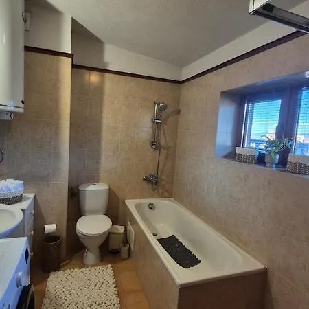 Libell - 3 Bedroom Penthouse Only 700 Meters From Lift Lejlighed *