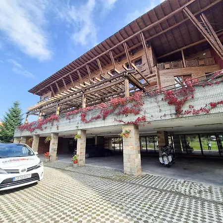 Libell - 3 Bedroom Penthouse Only 700 Meters From Lift Apartman Banszko