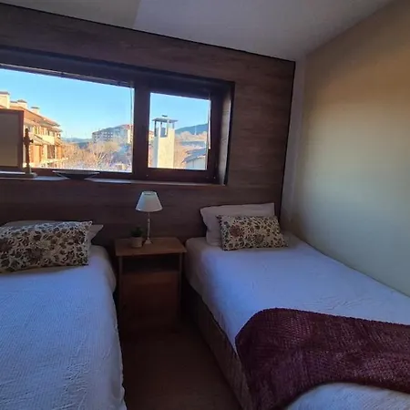 Libell - 3 Bedroom Penthouse Only 700 Meters From Lift Lejlighed